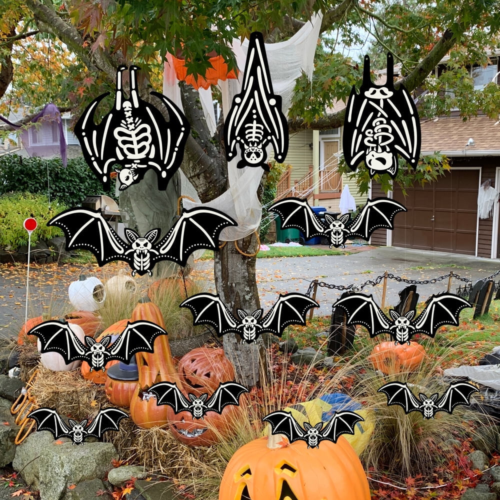 Halloween Hanging Bats Decorations Outdoor, 12Pcs 3D Glowing Hanging Flying Bat for Hanging in the Tree, Porch, Yard, Lawn