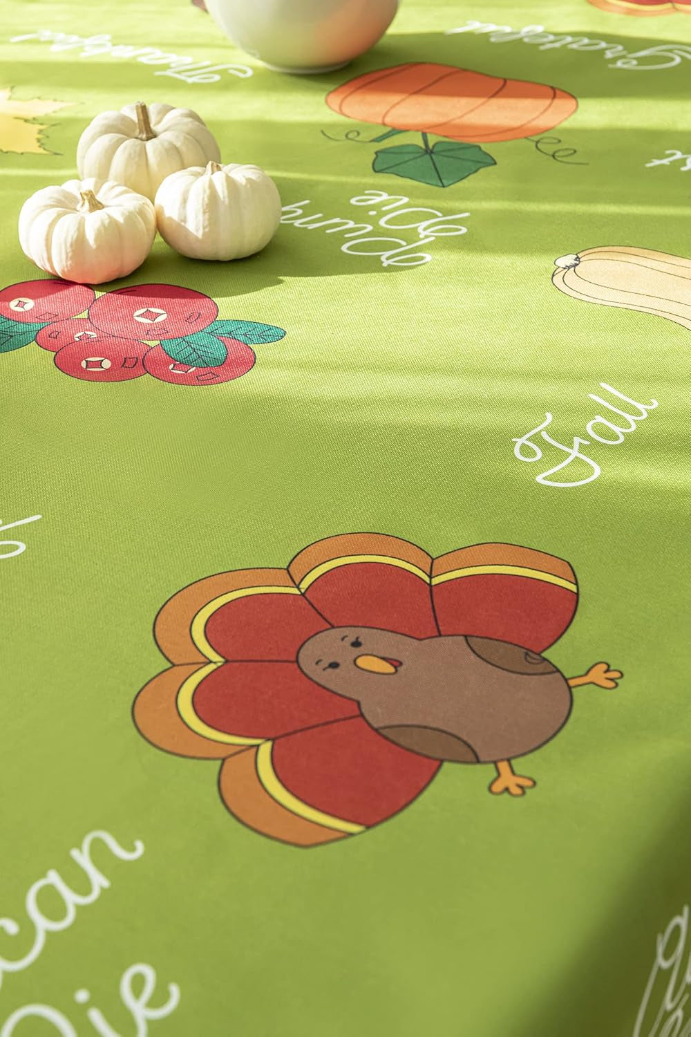Festive Thanksgiving Tablecloth - Vibrant 59" x 86" Design for Memorable Gatherings